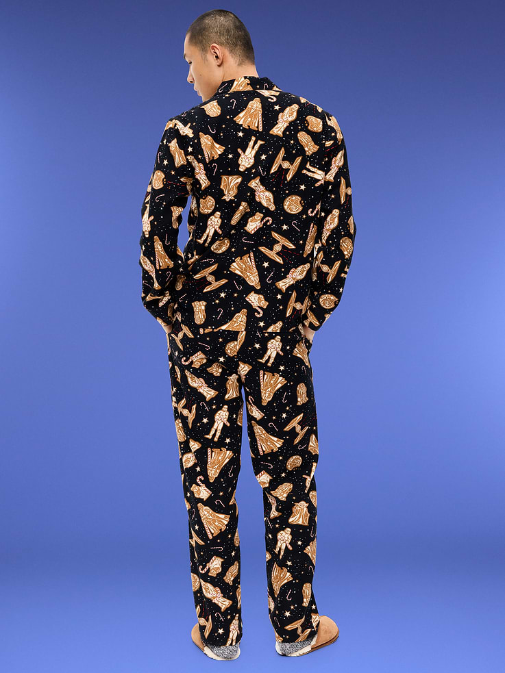 Image 2 of 5, Old Navy x Star Wars™ Flannel Pajama Pants Set for Men, All-Access Cardmember