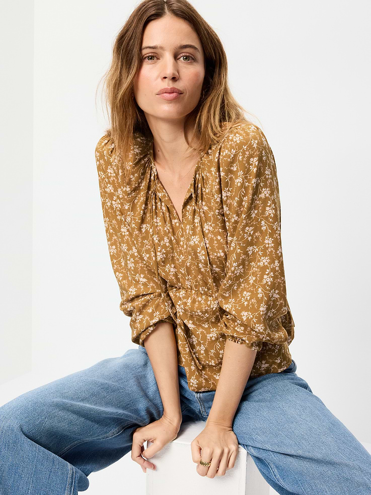 Image 3 of 9, Long-Sleeve Tie-Front Top