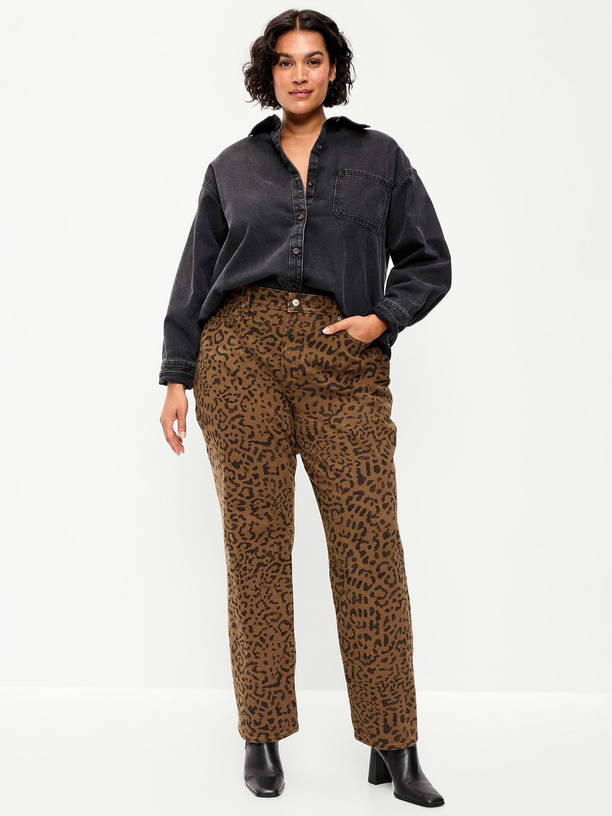 Image 7 of 8, Curvy High-Waisted OG Loose Jeans