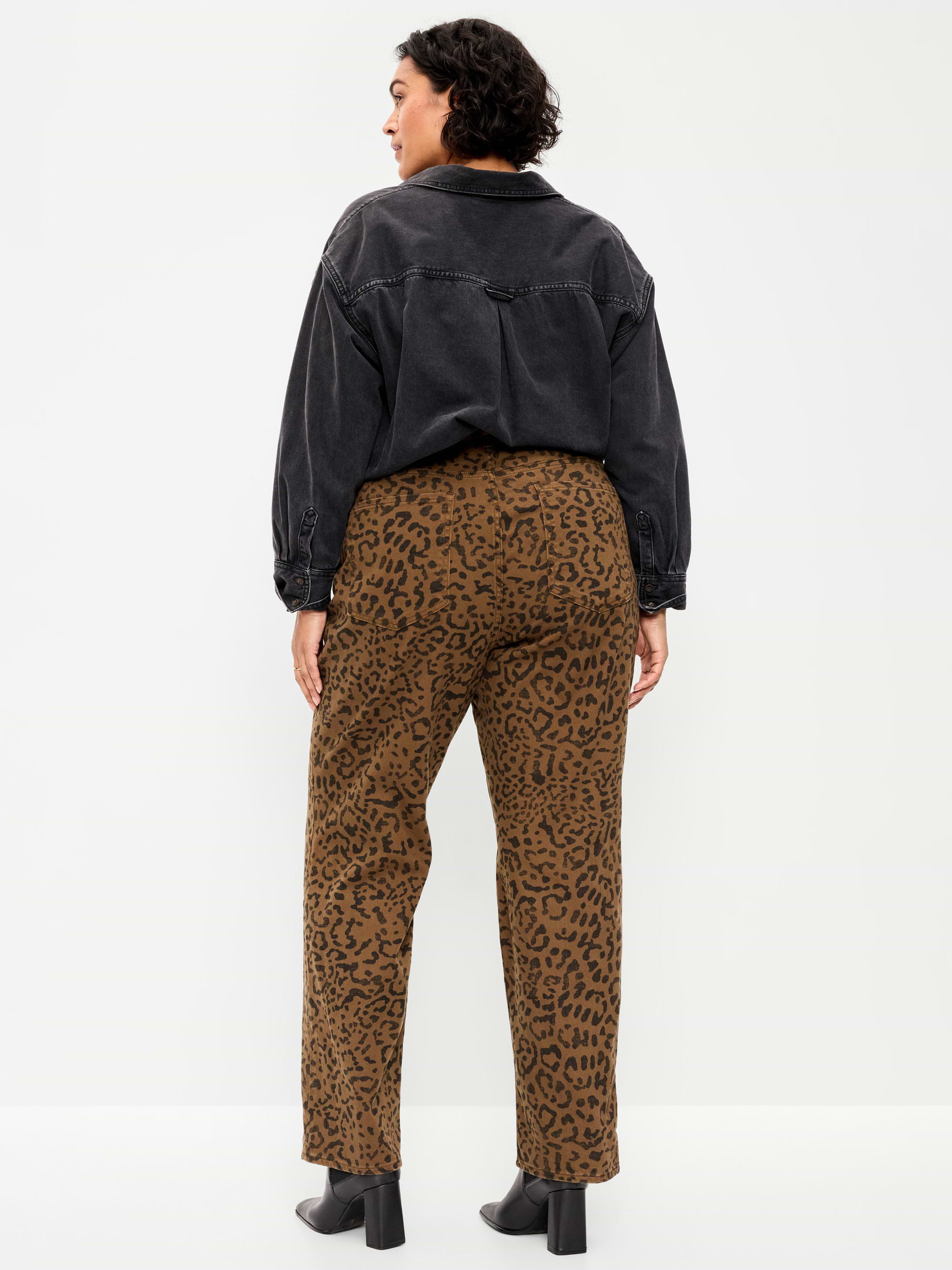 Image 8 of 8, Curvy High-Waisted OG Loose Jeans