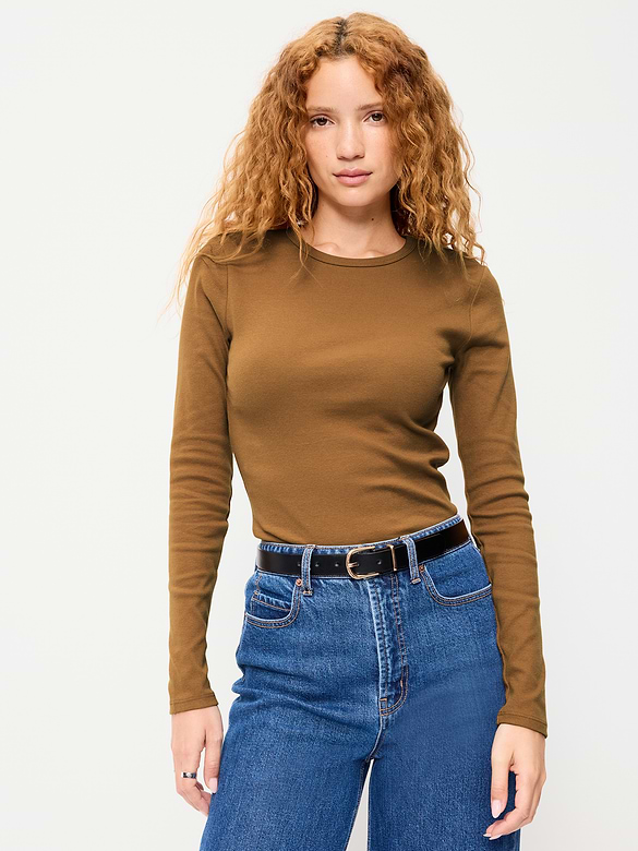 Snug Crew-Neck Long Sleeve T-Shirt