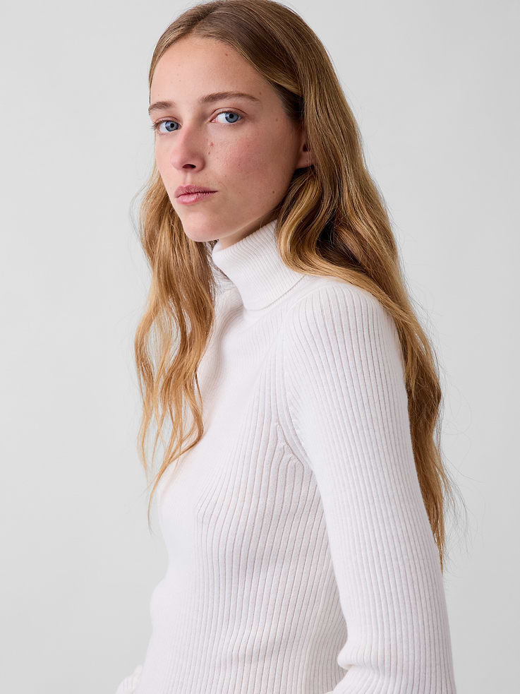 Image 4 of 5, Lightweight CashSoft Rib Turtleneck Sweater