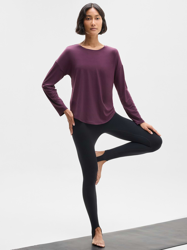 Image 2 of 4, Move With Ease Top