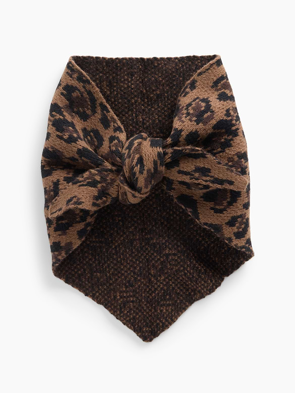 CashSoft Triangle Scarf