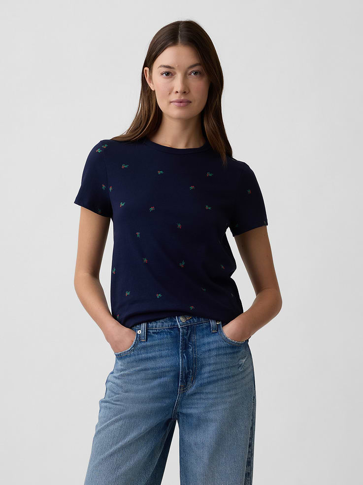 Image 1 of 5, Soft jersey knit., Short sleeves., Crewneck., Graphic at front., Product #1187228
