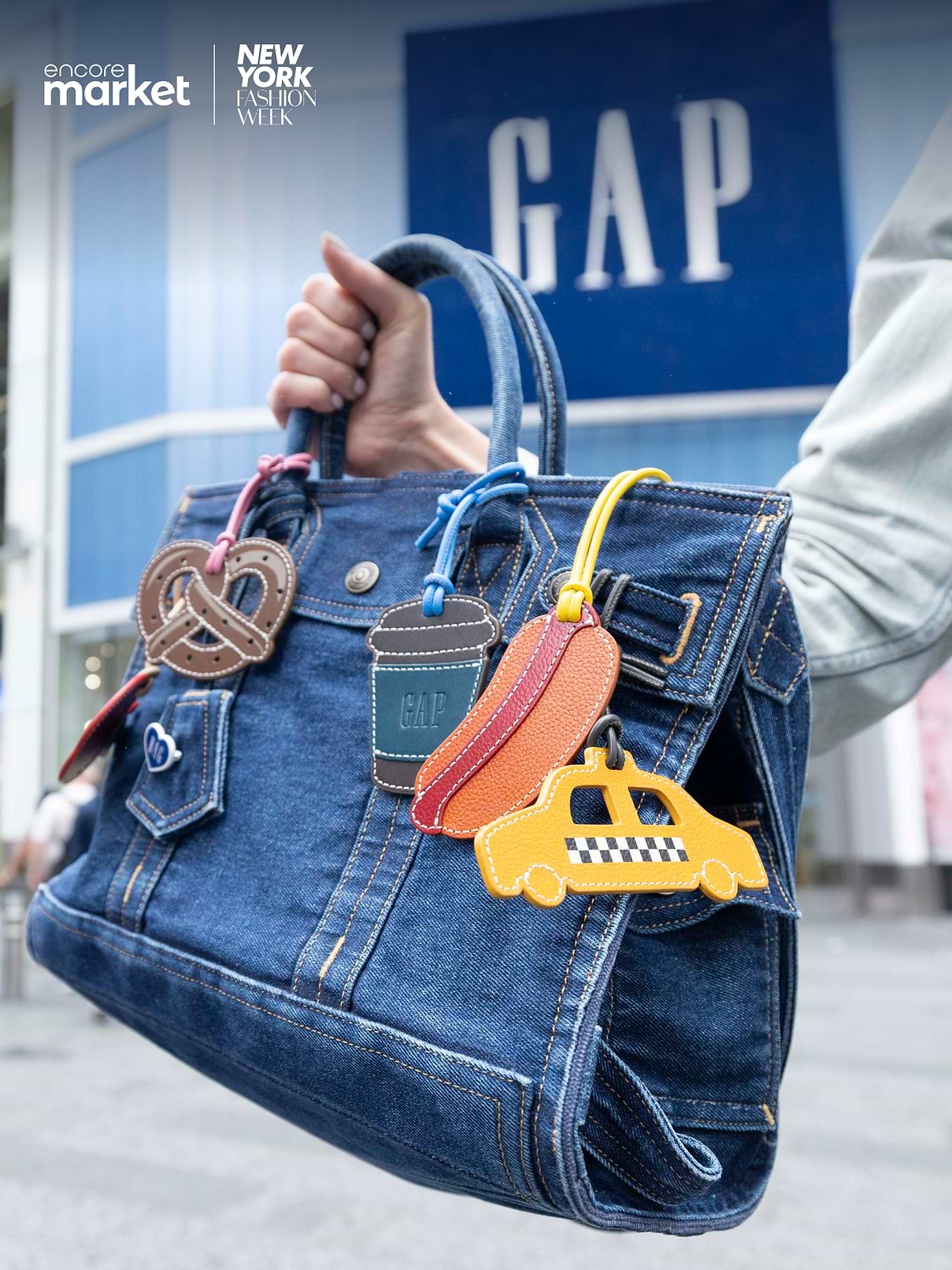 Image 1 of 2, Exclusive for New York Fashion Week!, Only available at the GapBag Pop-up at Rockefeller Center, and now the Encore Market. A bag charm collection that celebrates the city's most iconic symbols—from yellow taxis and coffee cups to pretzels and hot dogs. These must-have bag charms are the perfect finishing touch for your favorite tote, backpack, or handbag., Product #1202565
