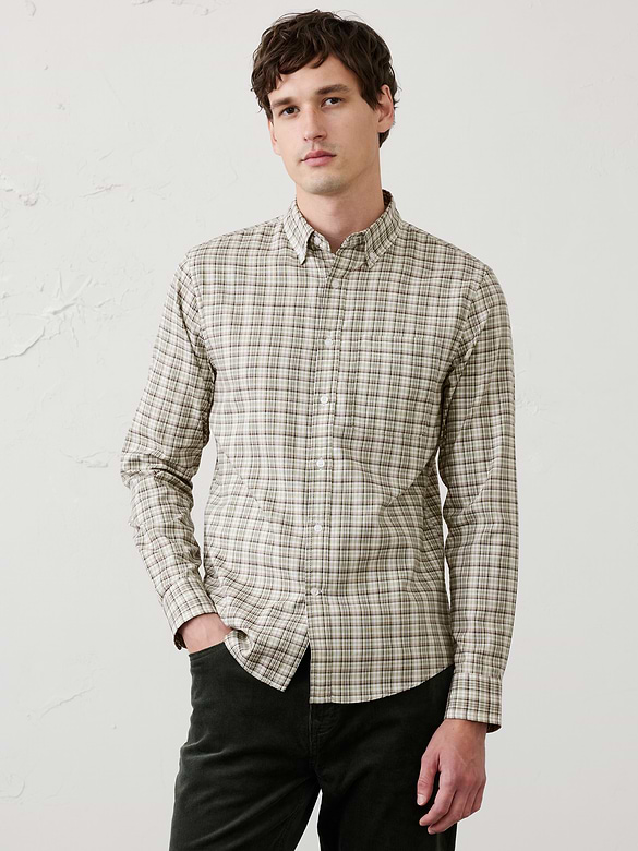 Slim-Fit Oxford Shirt