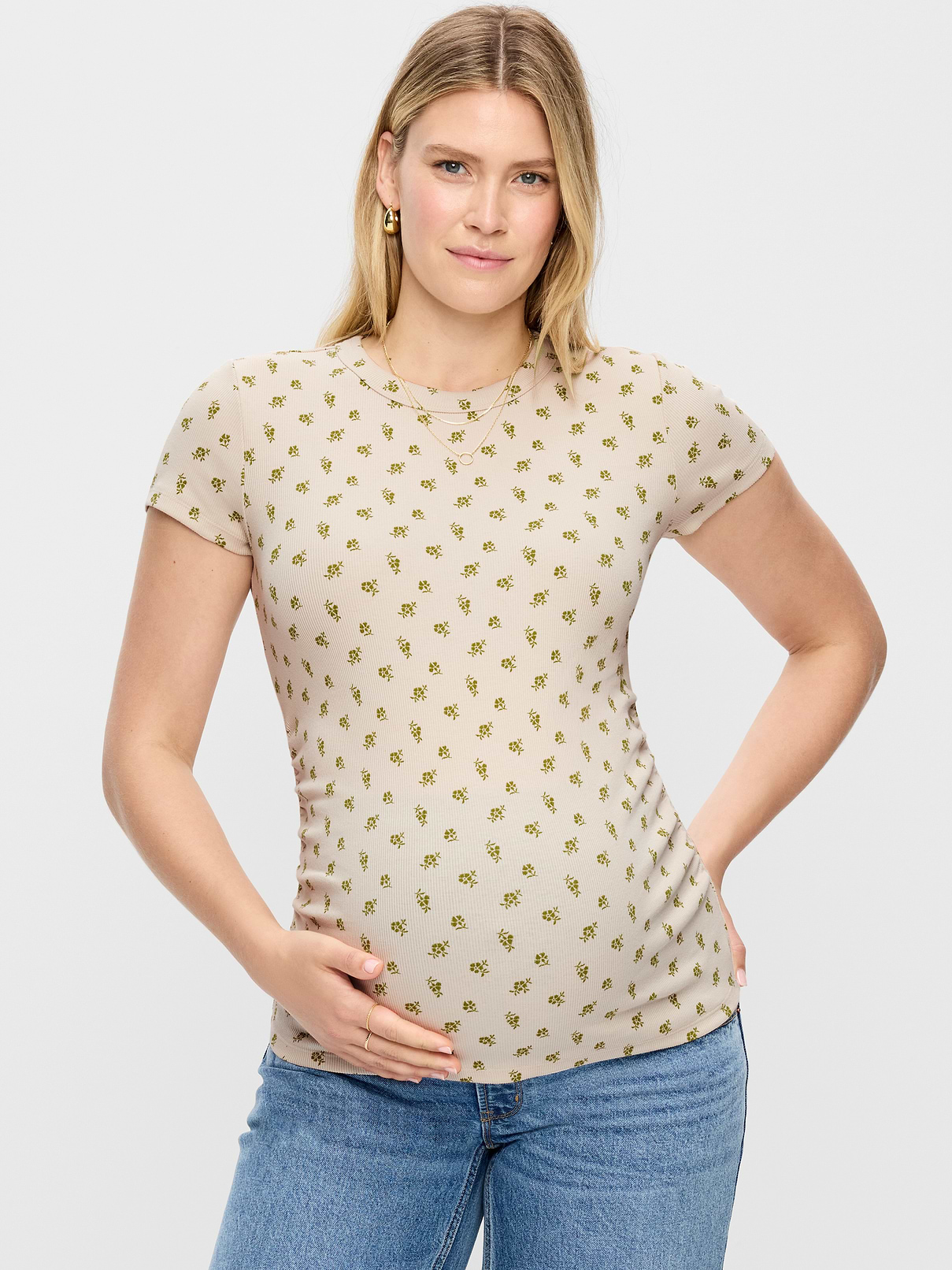 Image 1 of 2, A skimming fit that hugs your bod just right., crew neck, short sleeves, shirred sides for a flexible fit, Product #1187936