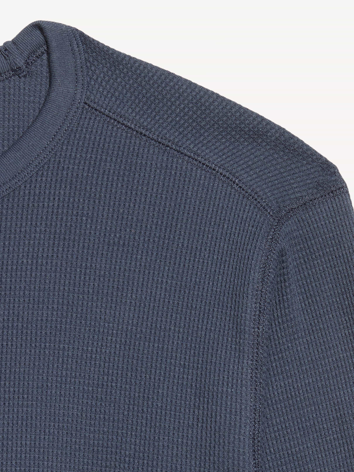 Image 3 de 3, T-shirt ras du cou en tissu gaufré