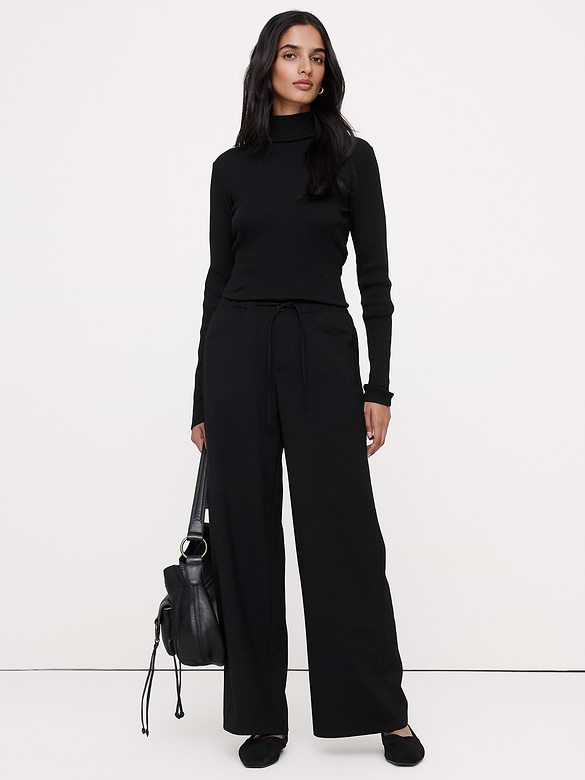 The Studio Wide-Leg Drawstring Pant in Italian Wool
