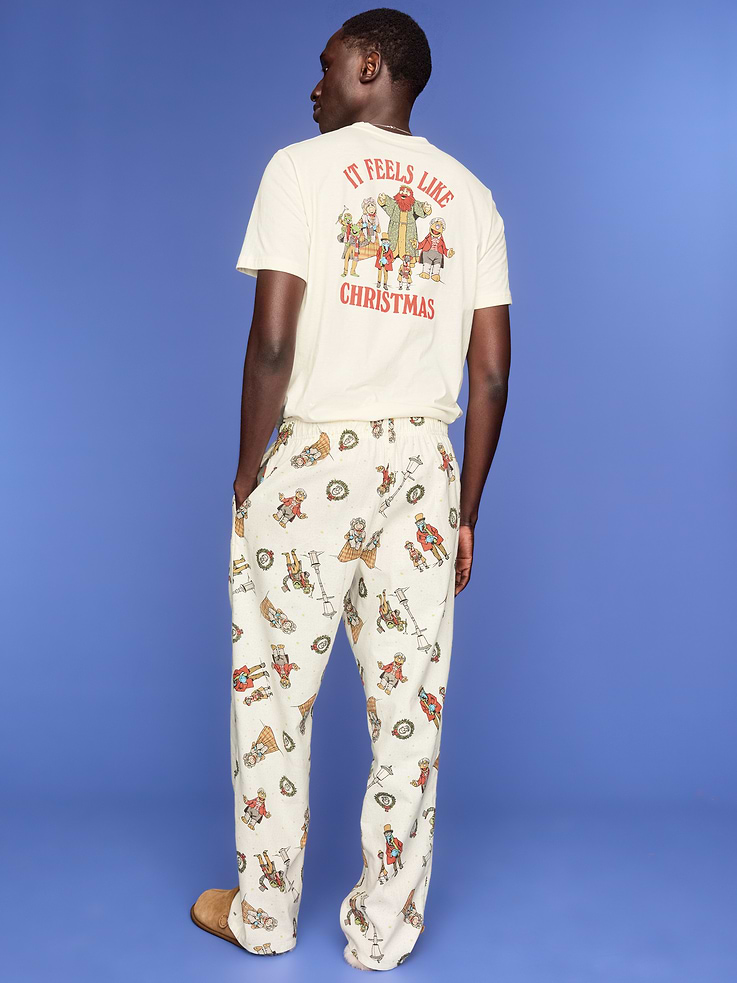 Image 3 of 5, Old Navy x Disney Flannel Pajama Pants for Men, All-Access Cardmember