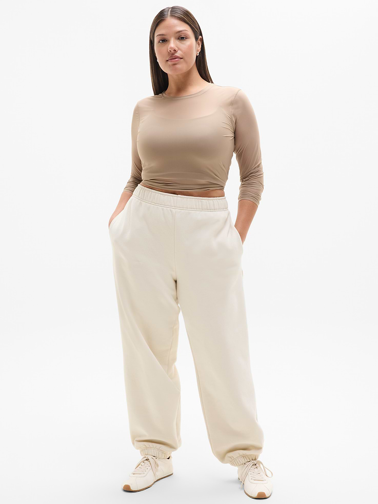 Image 1 of 7, FOR: Lounge and everyday movement, FEEL: Plush stretch fleece has a soft, brushed interior, FAVE: Matches back to the Forever Fleece collection for the perfect cozy set, Product #891669