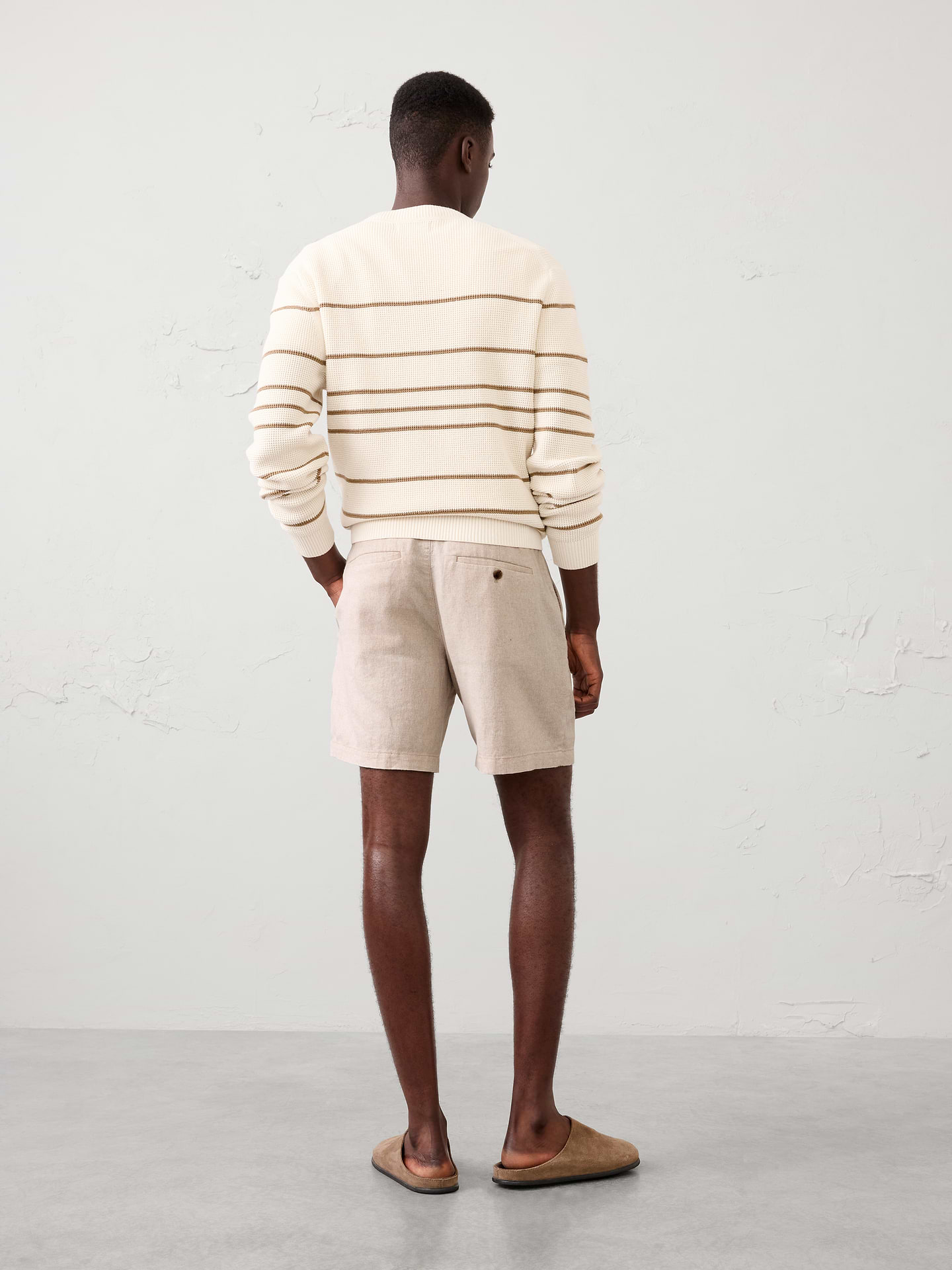 Image 2 of 3, Slim-Fit 7" Linen-Blend Herringbone Short