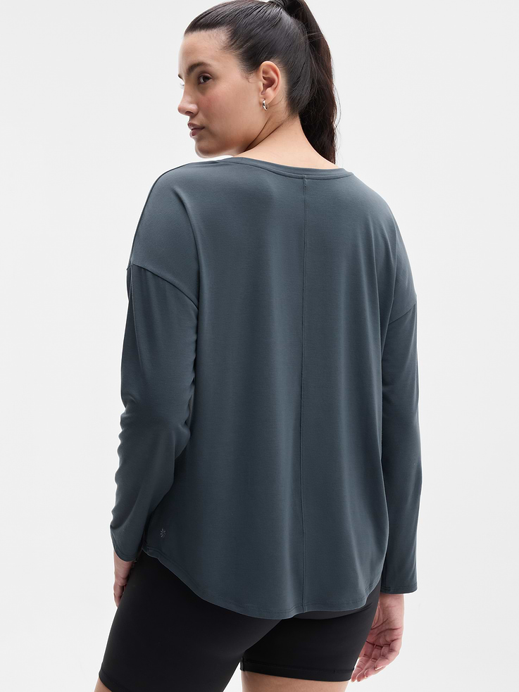 Image 3 of 6, Move With Ease Top