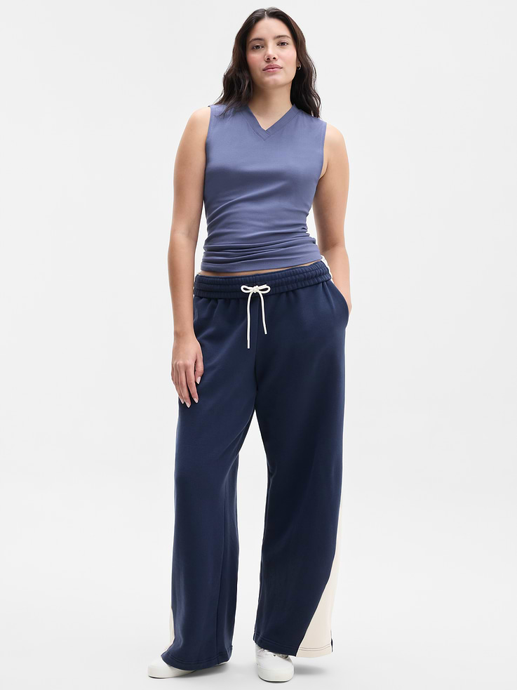 Image 4 of 6, Signature Rib V-Neck Muscle Tank