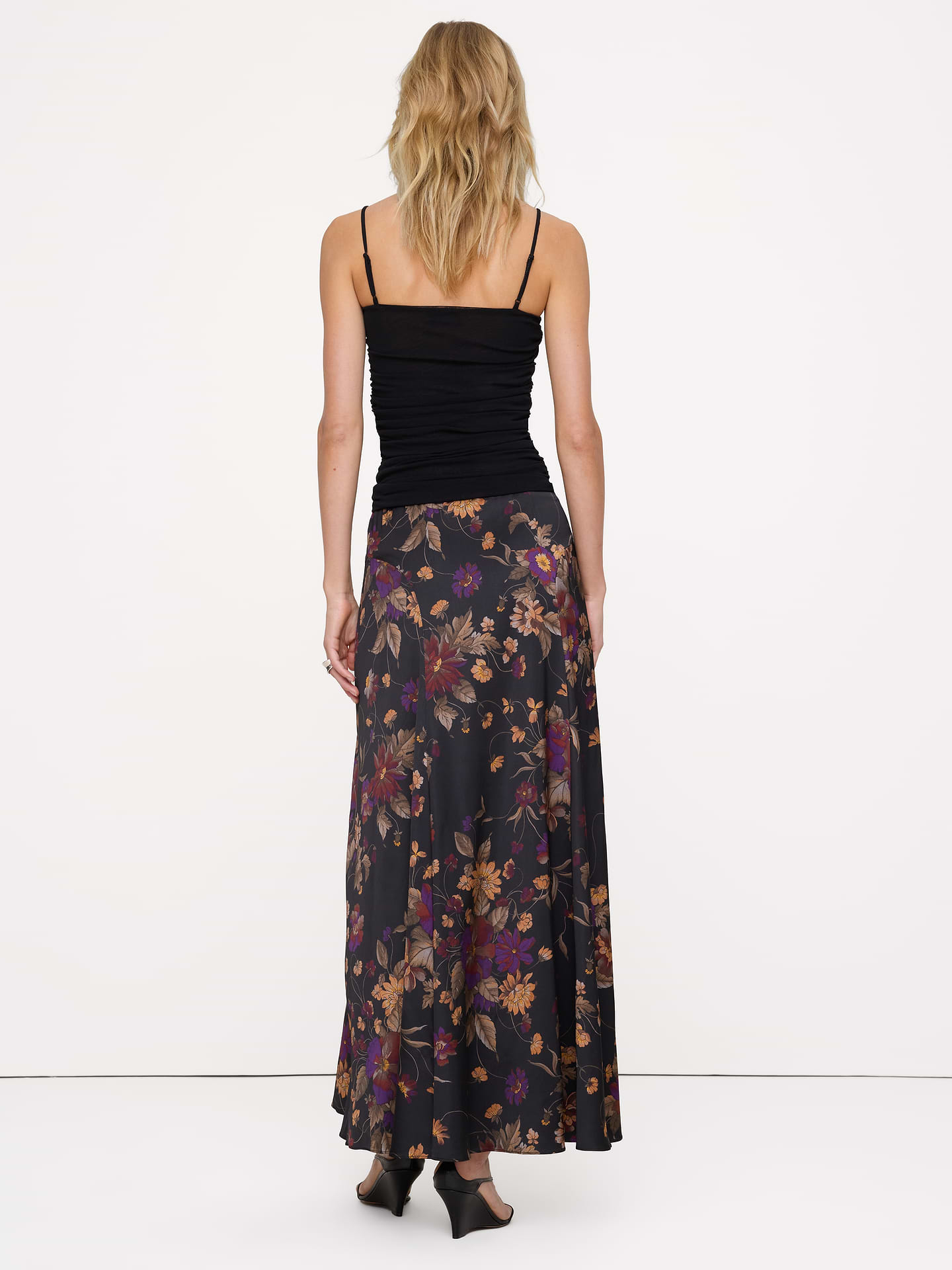 Image 2 de 5, Jupe longue en satin extensible