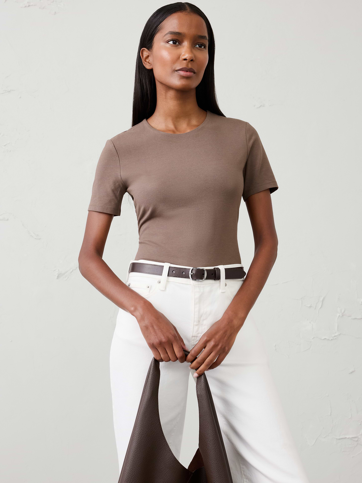 Image 1 of 6, Crew neck. Short sleeves., Fitted at the waist., Straight hem., Made exclusively for Banana Republic Factory., Product #1178099