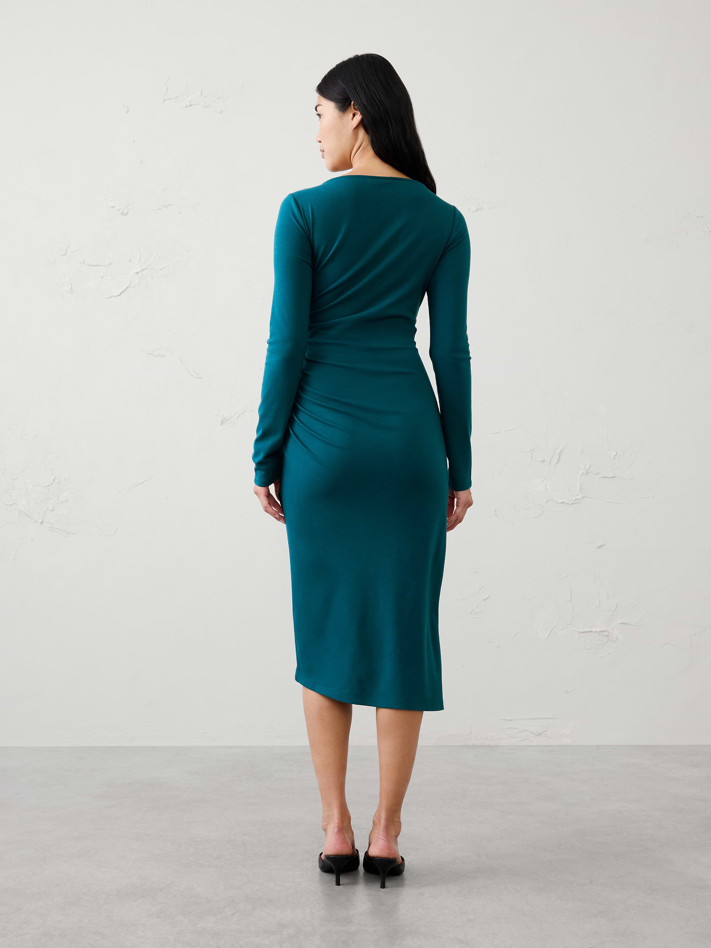 Image 2 of 7, Soft Knit Shirred Midi Dress