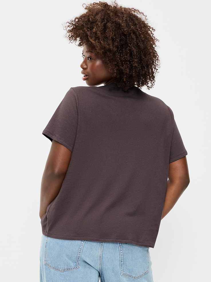 Image 7 of 9, EveryWear Logo Graphic T-Shirt