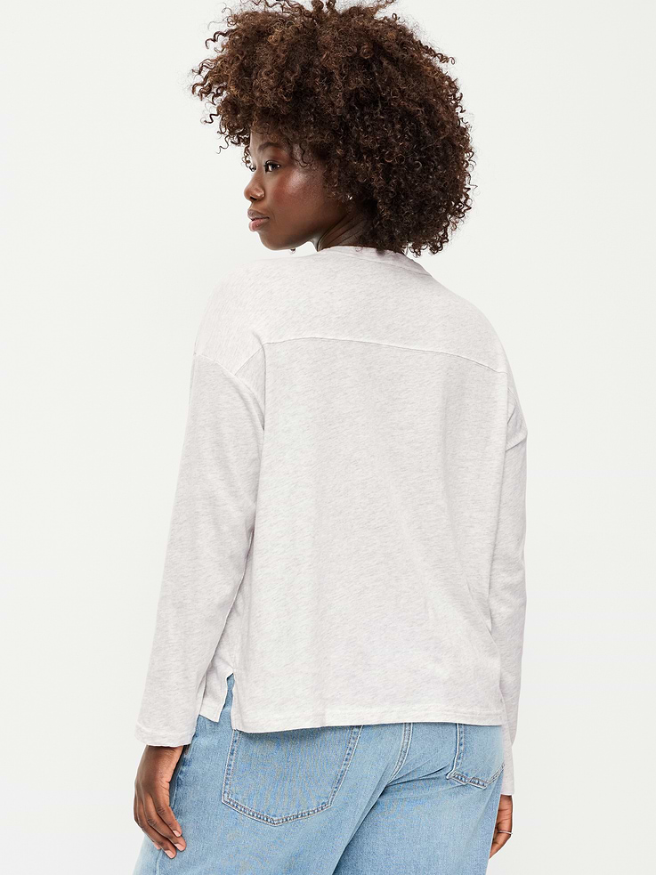 Image 7 of 9, Loose Long-Sleeve Graphic T-Shirt