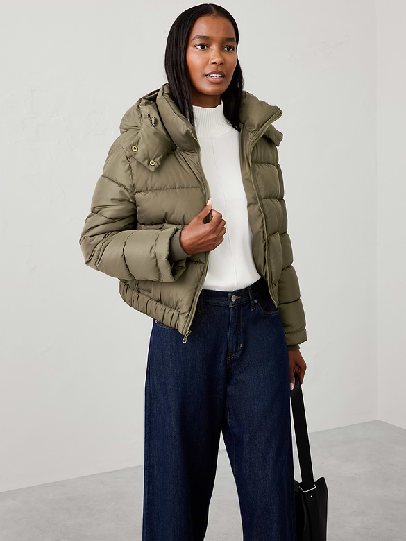 Short Hooded Puffer Jacket