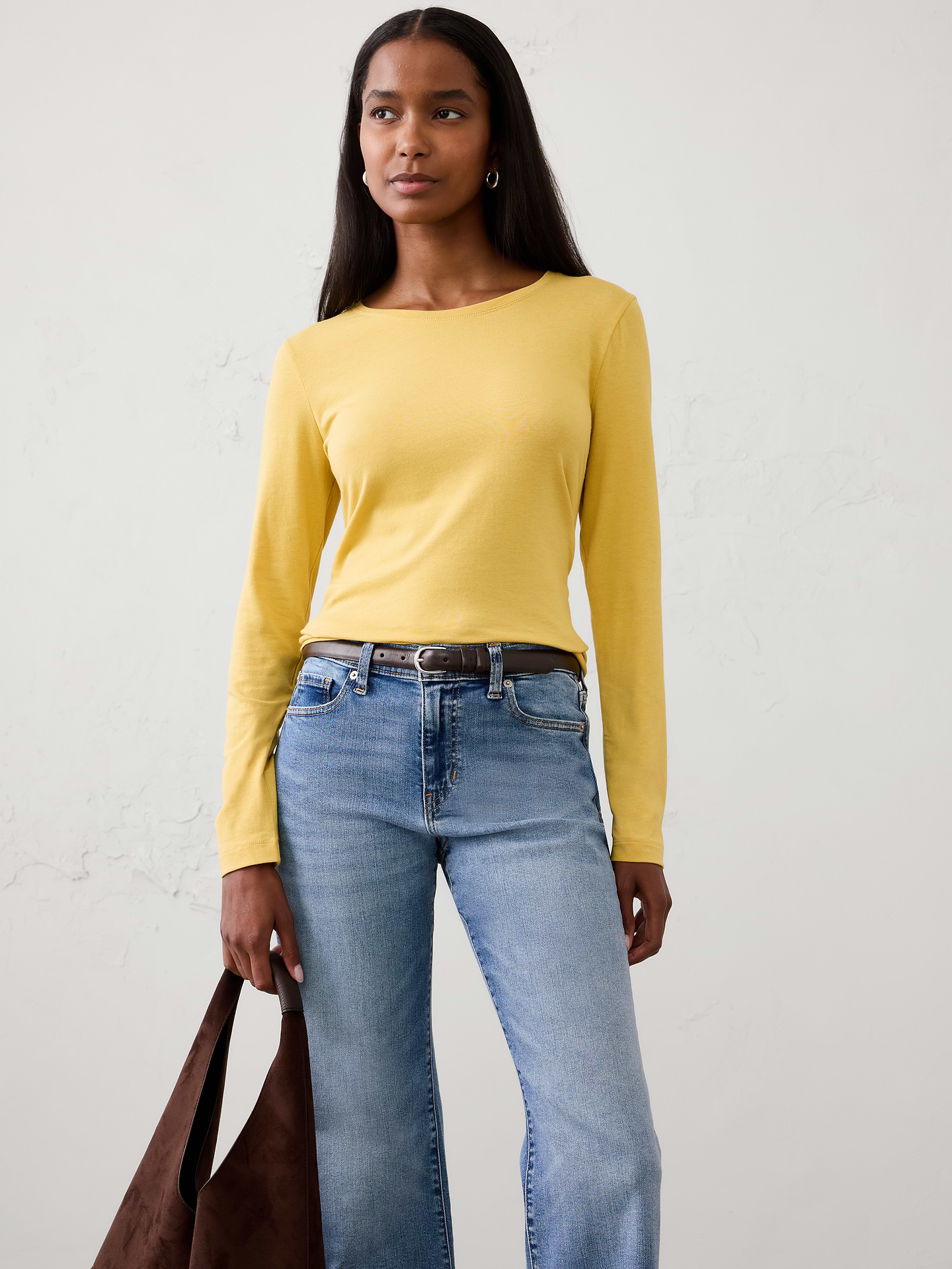 Image 1 of 8, Your everyday essential to wear on its own or layered. A foundation piece, a wardrobe staple that can be dressed up or down., Crew neck. Long sleeves., Straight hem., Made exclusively for Banana Republic Factory., Product #605896