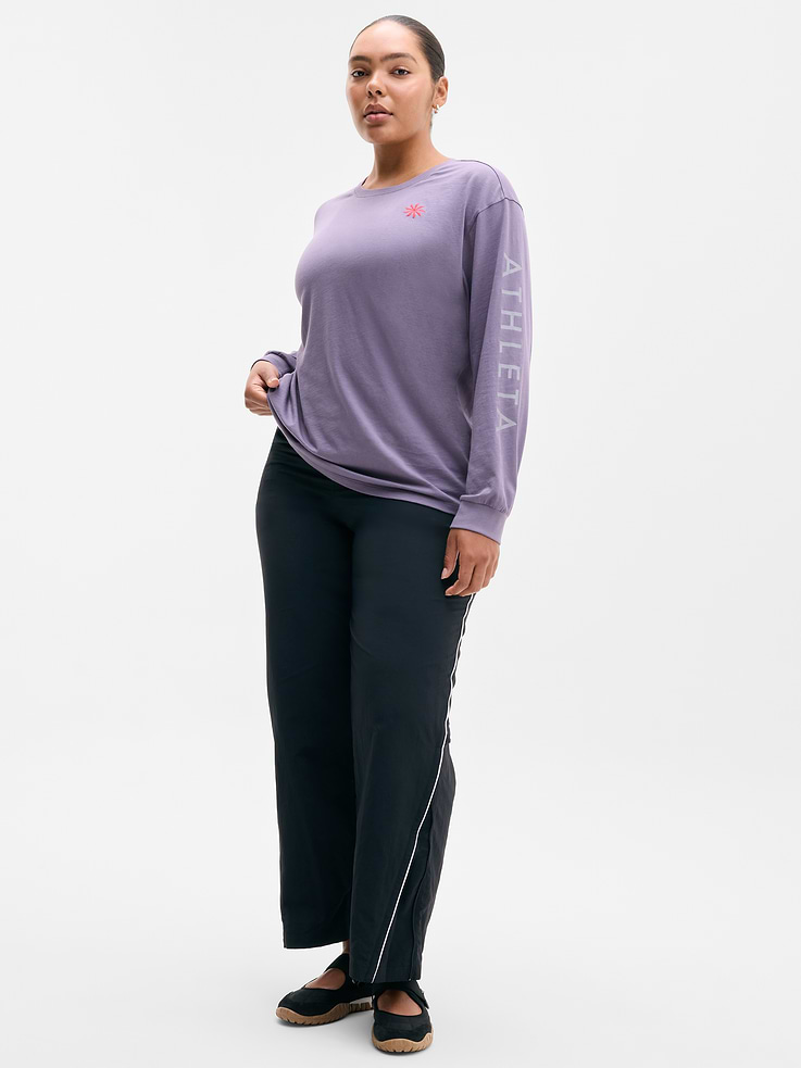 Image 4 of 5, Favorite Cotton Relaxed Graphic Top