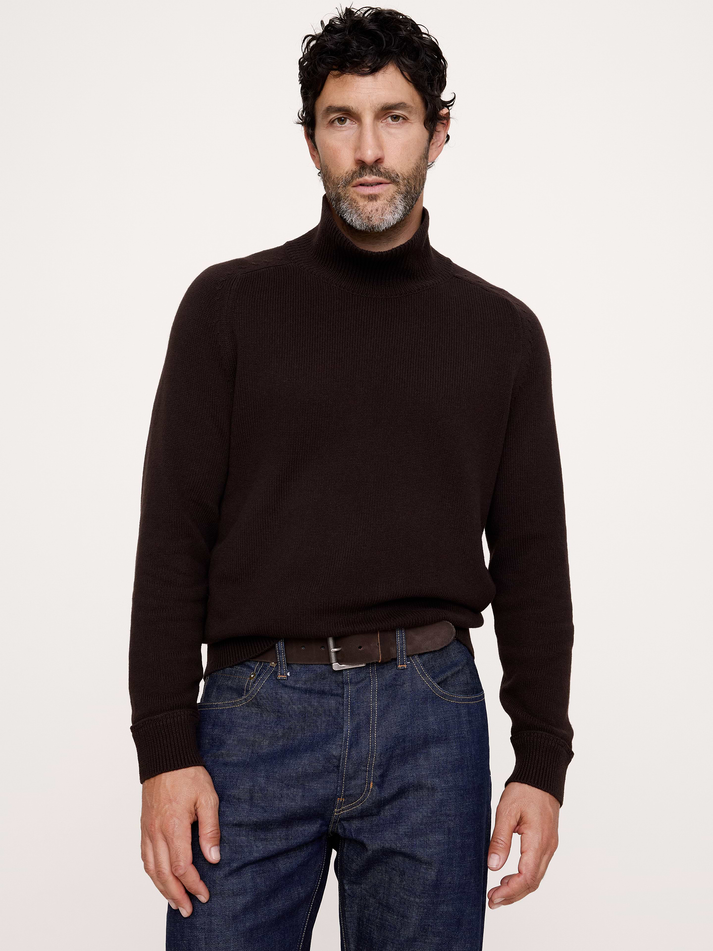 Image 1 of 5, We kept a classic fit for this turtleneck sweater, opting for a base of breathable cotton, blended with cashmere for softness and warmth., Standard fit: A straight and easy fit., Fabric from Italy's Millefili mill., Turtleneck., Straight hem., Product #906651