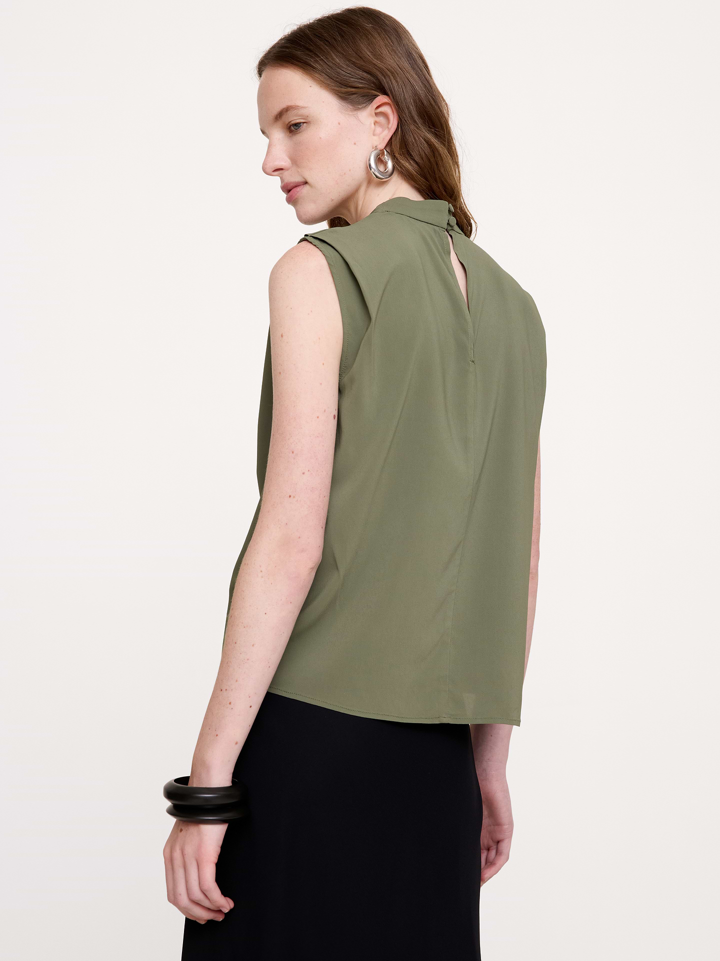 Image 2 de 8, Camisole drapée à col cagoule
