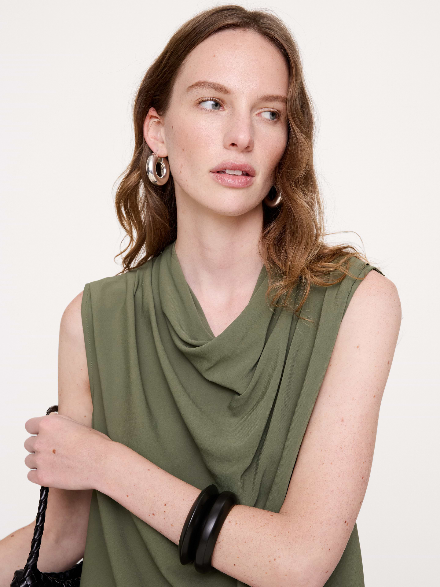 Image 3 de 8, Camisole drapée à col cagoule