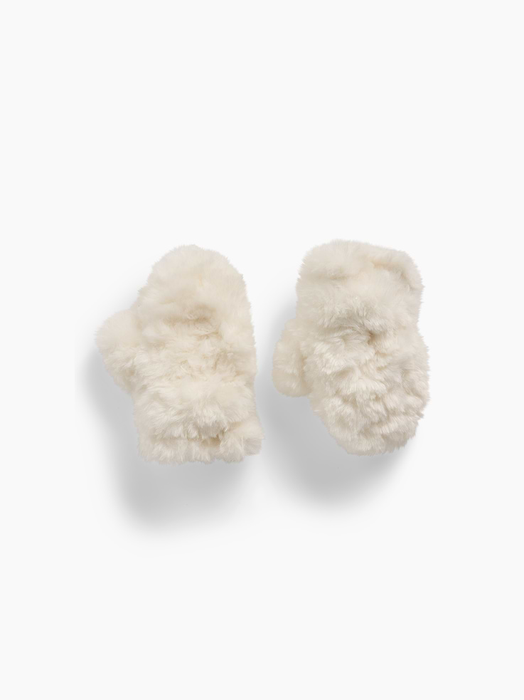 Image 1 of 2, Soft sherpa mittens., Made with 100% recycled polyester. Compared to virgin materials, using recycled materials helps reduce resource use and waste., Product #1185854