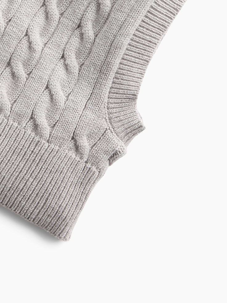 Image 3 of 3, Kids Cable-Knit Hood