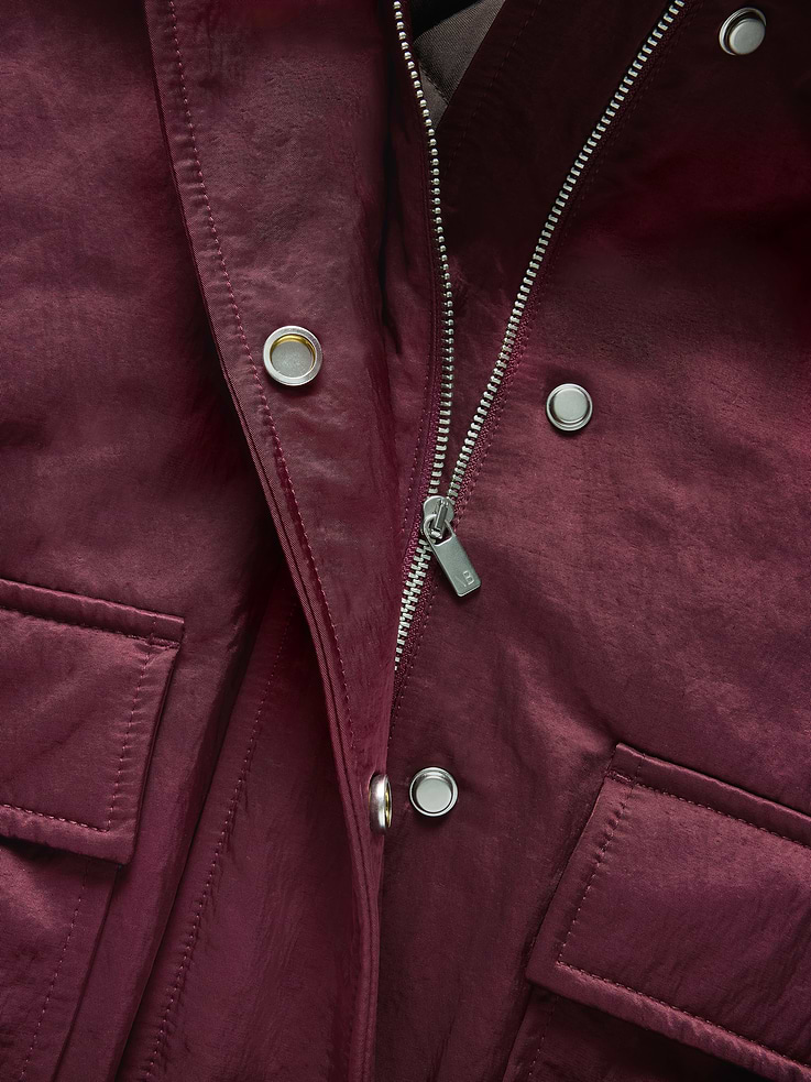 Image 7 of 10, Gap × Victoria Beckham Oversized Satin Bomber Jacket