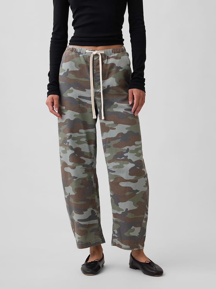 Image 2 of 7, Mid Rise Pull-On Camo Barrel Jeans