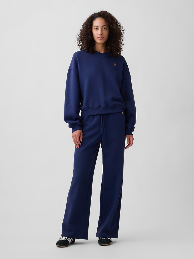 Image 3 of 5, Oversized Brannan Bear Wedge V-Neck Sweatshirt