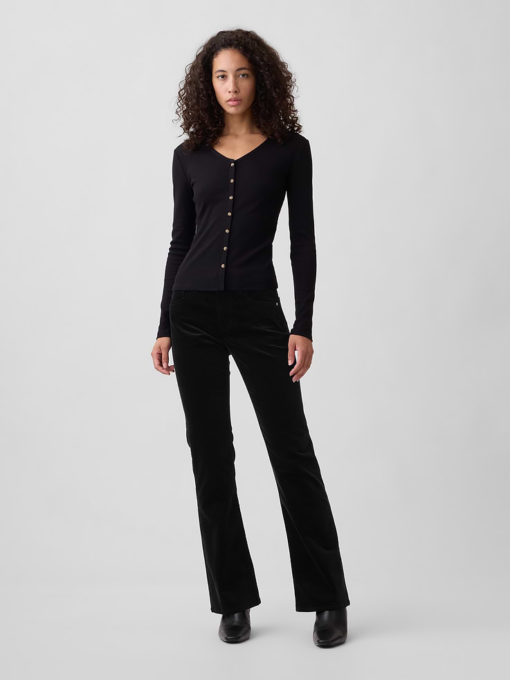 Image 1 of 7, This product is part of our water-saving Washwell program. Compared with conventional wash methods, Washwell uses at least 20% less water., Stretch velvet knit., Button closure, zip fly., Classic five-pocket styling., This product was made in a factory that invests in gender equity and women’s empowerment through RISE. Learn more at, Product #1187288