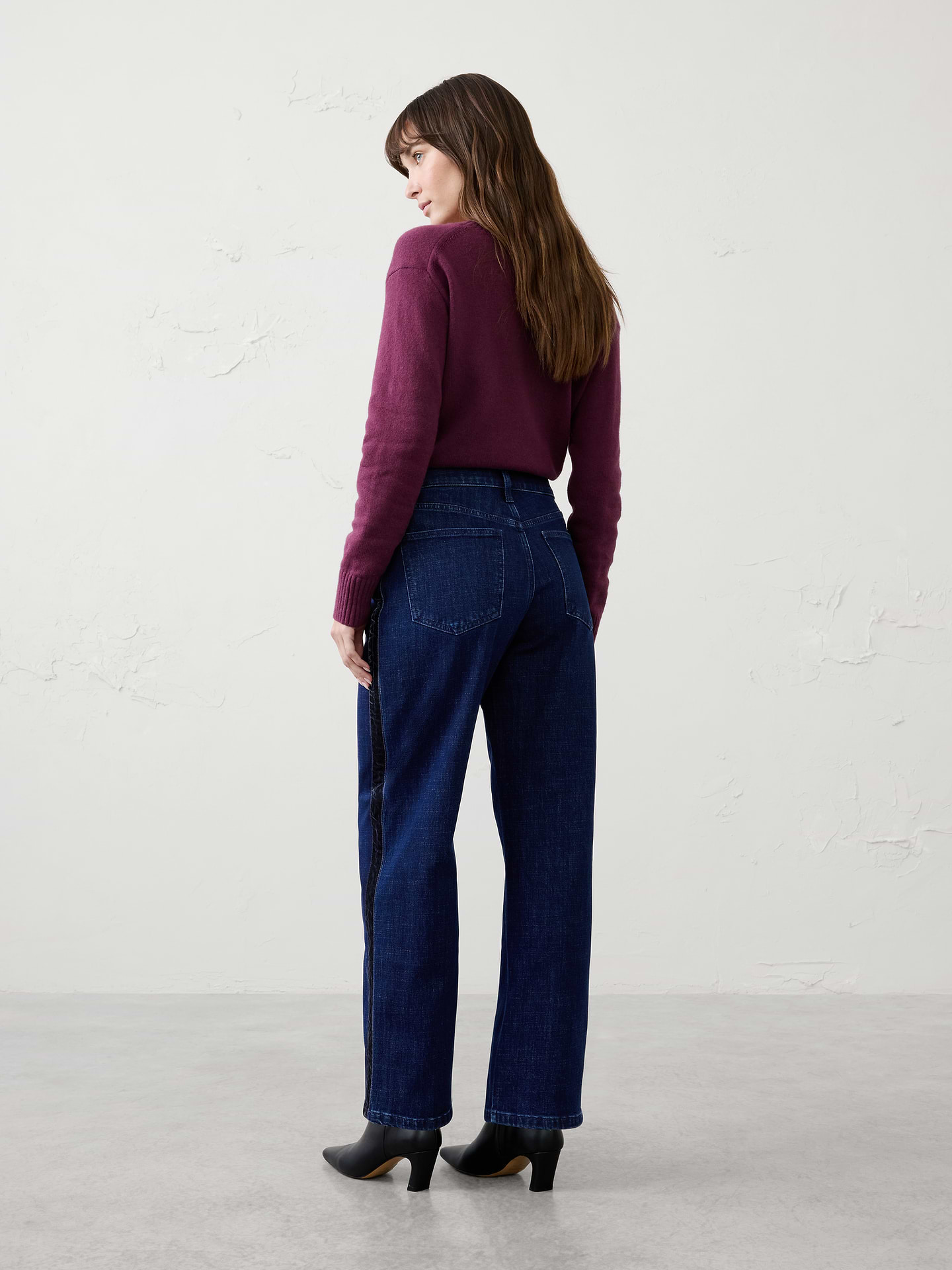 Image 2 of 3, Straight-Fit High-Rise Velvet Side-Stripe Jean