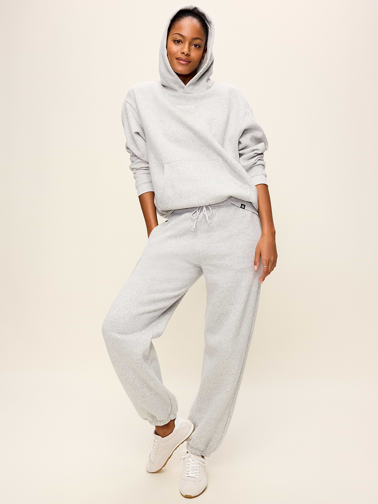 Image 3 of 6, Baseline Fleece Oversized Hoodie Sweatshirt