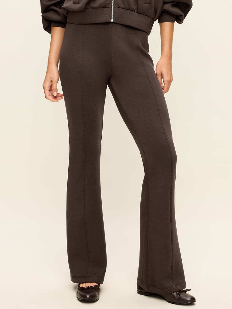Image 1 of 8, Make your moves in Old Navy Sport's Bounce Fleece: Our signature smooth spacer fabric that keeps its shape., elasticized waist, flare leg, 4-way stretch, breathable, pull-on style, Product #914951