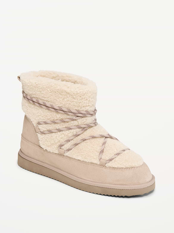 Faux-Suede Sherpa-Lined Après Boots