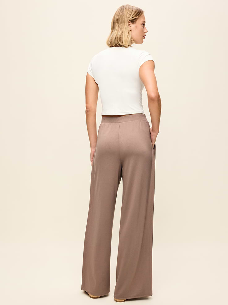Image 3 of 8, High-Waisted Bounce Lite Drapey Wide-Leg Pleated Pants