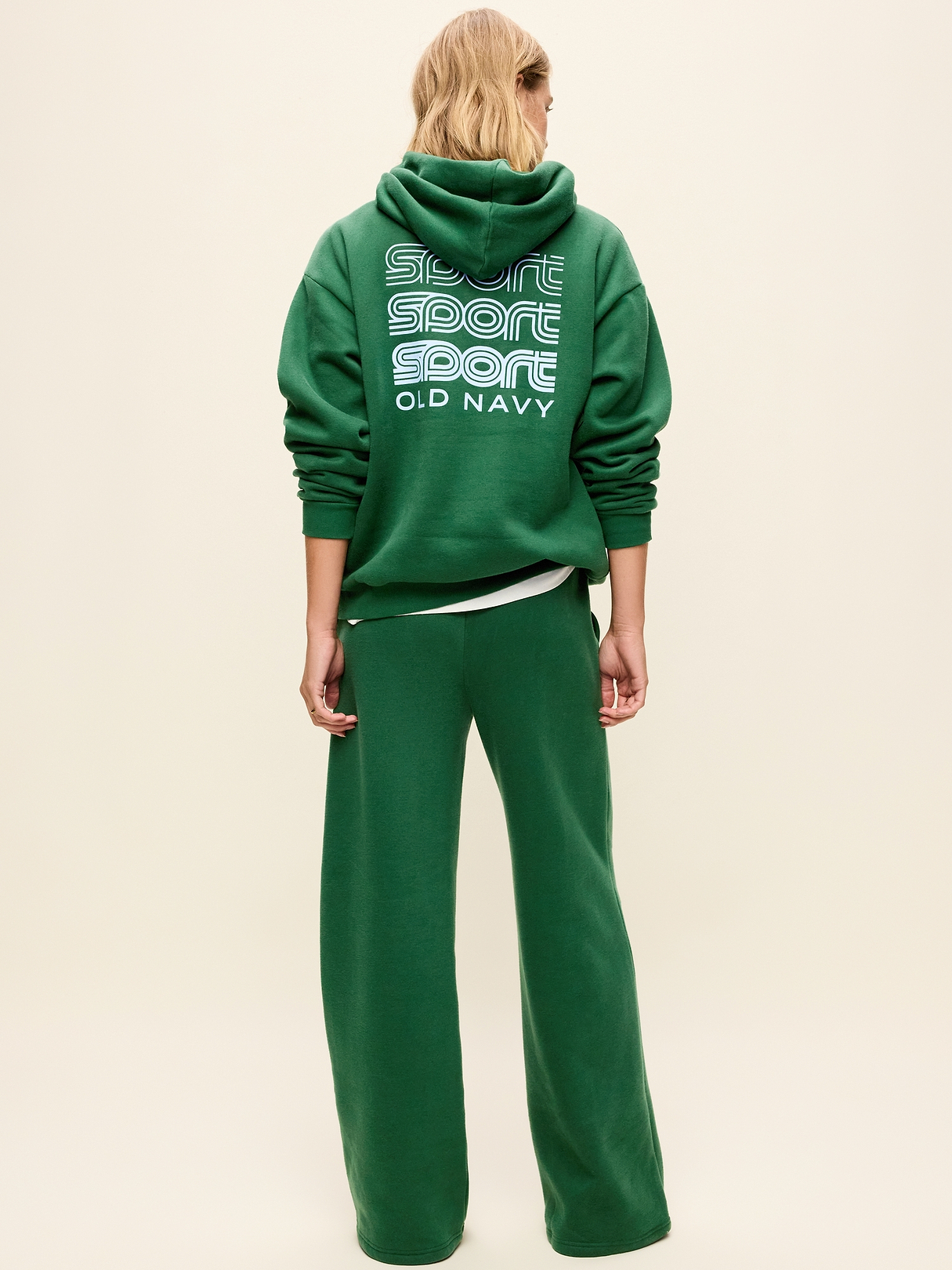 Mid-Rise Baseline Fleece Wide-Leg Sweatpants | Old Navy