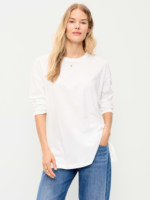T-shirt long passe-partout surdimensionné à manches longues