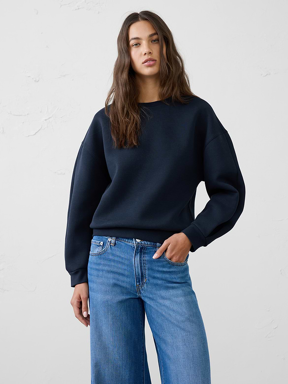 Weekender Sweatshirt