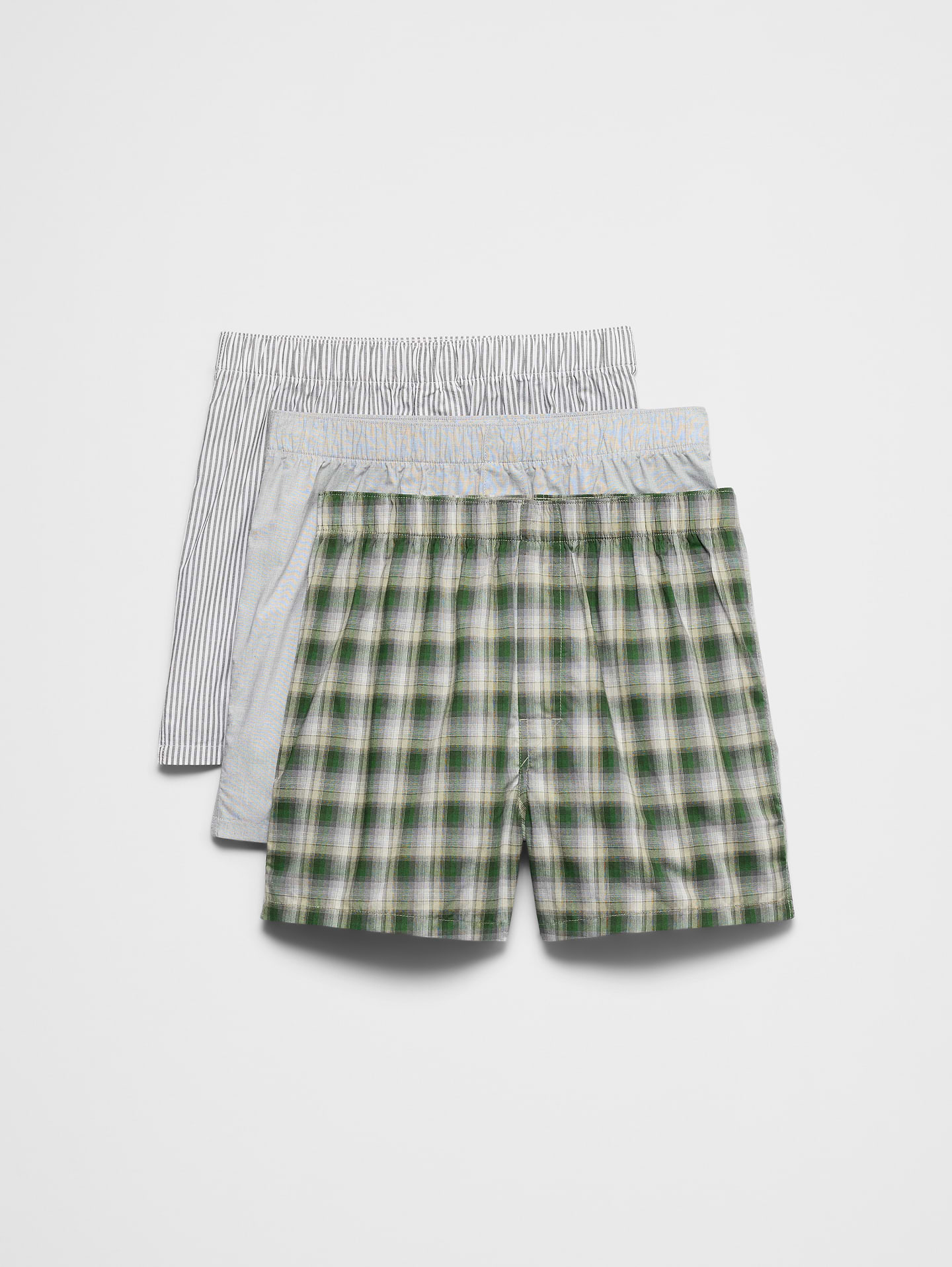 Image 1 of 1, A new assortment of our most-loved, ultra-comfortable boxers. Perfect as a thoughtful gift or an easy way to refresh your everyday essentials. A staple worth stocking up on., Additionally we've added a leg vent for a more comfortable wear, especially while sitting down. We continue to offer a tagless boxer, with a 4" inseam (Please be aware we allow for 1/4" variance)., Each pack comes with 3 boxers., Made exclusively for Banana Republic Factory., Product #1184477