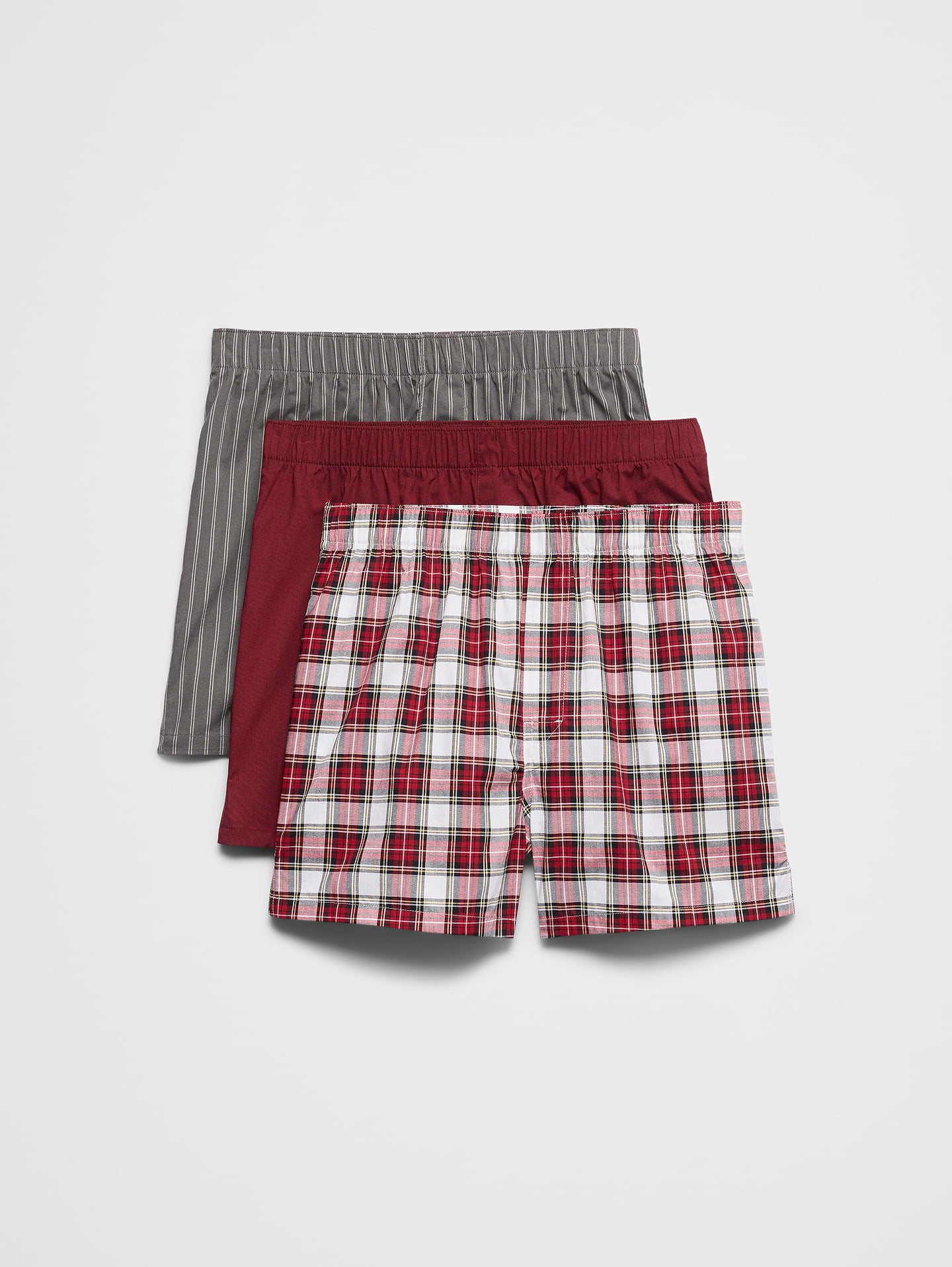 Image 1 of 1, A new assortment of our most-loved, ultra-comfortable boxers. Perfect as a thoughtful gift or an easy way to refresh your everyday essentials. A staple worth stocking up on., Additionally we've added a leg vent for a more comfortable wear, especially while sitting down. We continue to offer a tagless boxer, with a 4" inseam (Please be aware we allow for 1/4" variance)., Each pack comes with 3 boxers., Made exclusively for Banana Republic Factory., Product #1184480