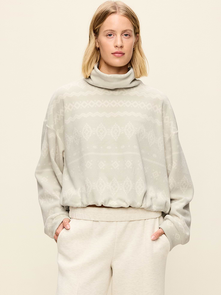 Image 1 of 10, Make your moves in Old Navy Sport's Performance Fleece: Our iconic lightweight fleece that's soft and breathable., funnel neck, long sleeves, bubble hem, rib-knit cuffs, Product #1181988