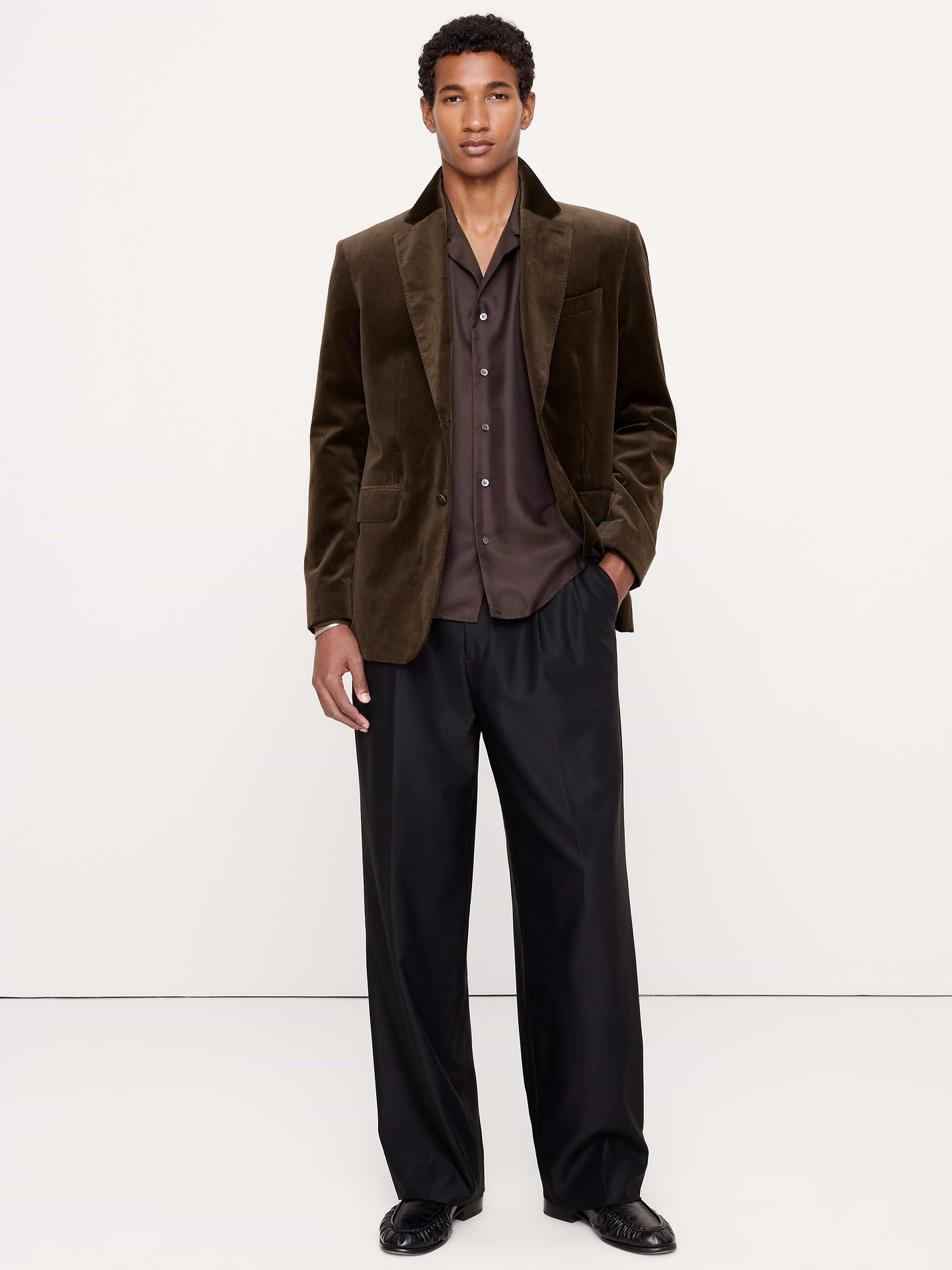 Image 4 of 5, Standard-Fit Silk Long-Sleeve Resort Shirt