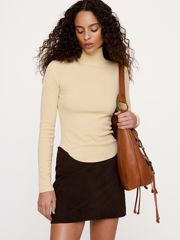 Ribbed Long-Sleeve Turtleneck T-Shirt