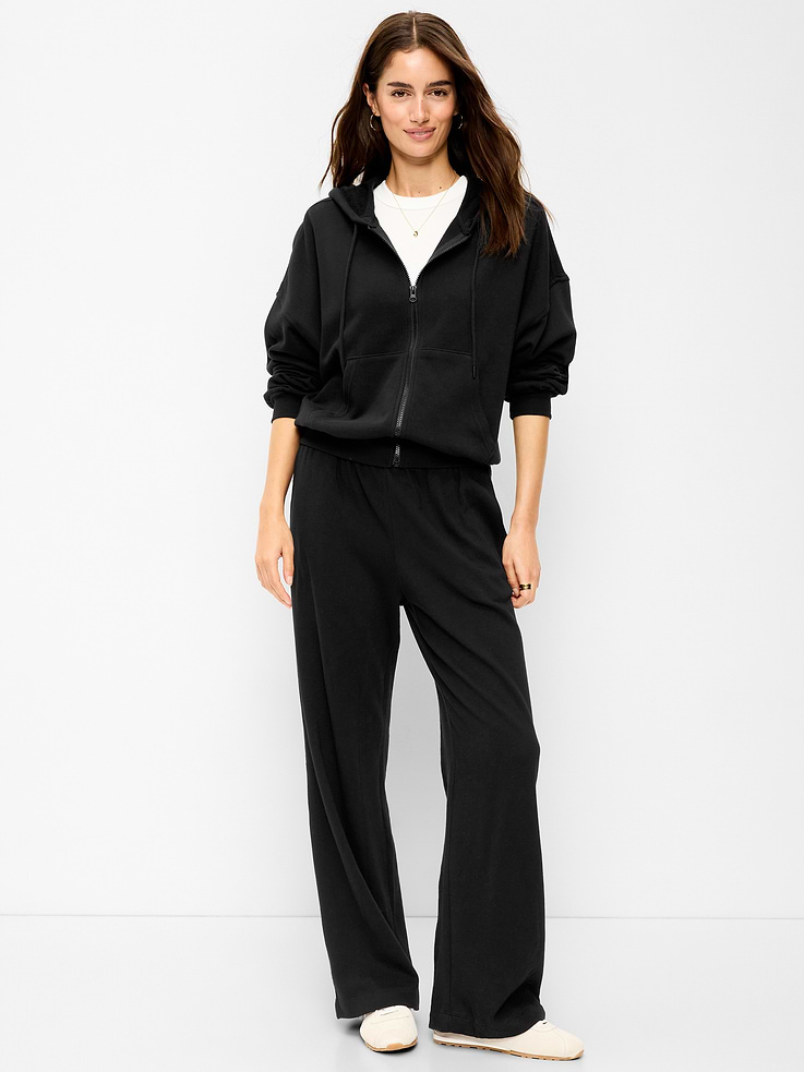 Image 1 of 7, The perfect-weight, never-taking-this-off fleece., New! your favorite wide-leg sweatpants now with an improved waistband and internal drawstring, on-seam pockets, pull-on style, Product #777363